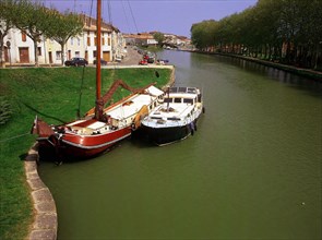 Castelnaudary, port of the Midi Canal