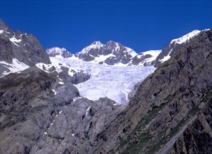 White Glacier seen from the D204 T road
