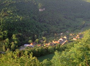 Vue du point de vue de Chez Moine, en direction de Guillon-les-Bains