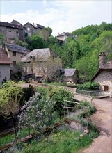 Limousin : les cascades de Gimel : vue du chemin rural de Gimel au Signé