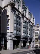 Hôtel Radisson, Bruxelles /  construit en 1990 par Michel Jaspers & Partner, prouve qu'après les