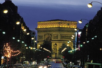 Paris, Paris, The Arc de Triomphe at night