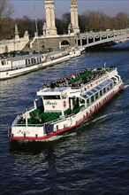 Bateau mouche, Paris