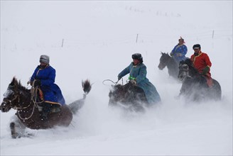Village Hemu (Chine) pendant le festival de la neige, organisé à l'occasion du Nouvel an 2008