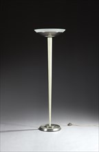 Floor lamp with conical stem