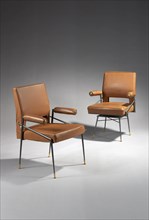 2 fauteuils de Jules Leleu