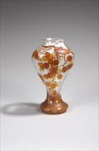 Vase with flered neck