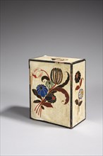 Box with Art Deco decor