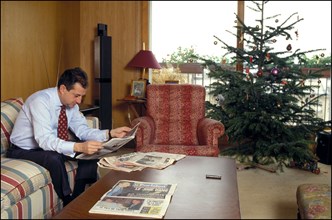 12/24/1994.  Didier Schuller at home in Clichy