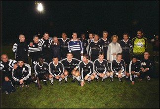 10/26/2000. Football match V.C.F-Vernon in aid of association " donnons des couleurs a l'hopital".