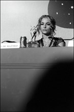 05/11/2001. 54th Cannes film festival: Press conference of Drea de Matteo for "R-xmas"