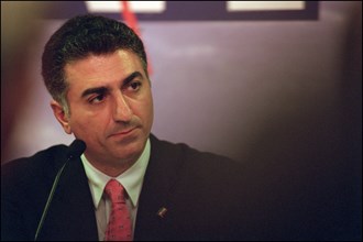 01/24/2002. Official visit of Reza Pahlavi in Paris.