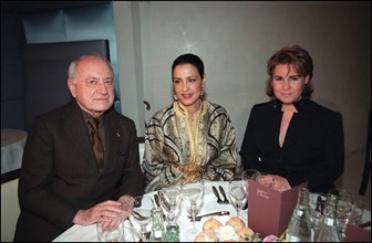 02/11/2002. Meeting of unesco goodwill ambassadors in Paris
