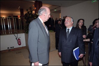 03/00/2002. EXCLUSIVE : Prince Hassan of Jordan visits French senate.