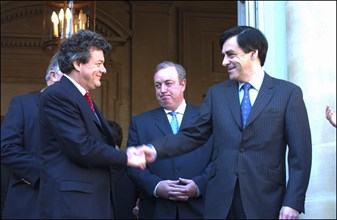 04/01/2004. Francois Fillon hands over his power to Jean-Louis Borloo new as Minister for Employment, Labor and Social Cohesion.