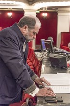 Eric Dupond Moretti en répétition au Théâtre de la Madeleine à Paris