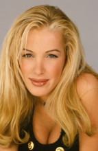 00/11/1994. STUDIO: OPHELIE WINTER