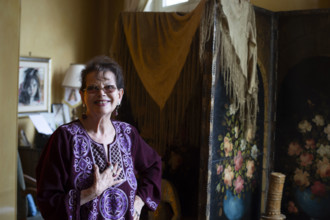 Claudia Cardinale chez elle à Paris