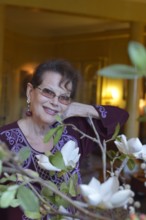 Claudia Cardinale chez elle à Paris