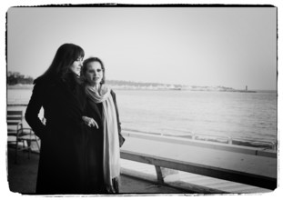 Claudia Cardinale et Monica Bellucci, Cannes, 2004