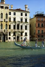 Régate sur le Grand Canal de Venise