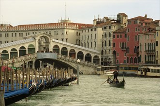 Rialto's bridge in Venice