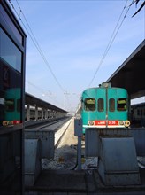 Train à quai à la gare Santa Lucia de Venise