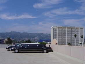 N Robertson Blvd, limousines, Beverly Hills, Los Angeles