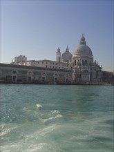 Venise Salute Eglise de la Salute et pointe de la Douane (Dogana) sur le Grand Canal, soleil