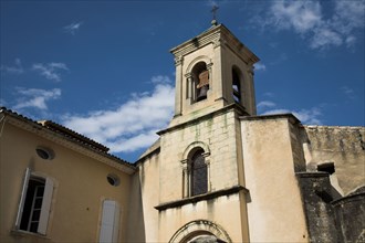Provence381 Provence, Luberon, Lourmarin, village, église