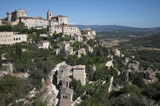 Provence476 Provence, Luberon, village de Gordes, été