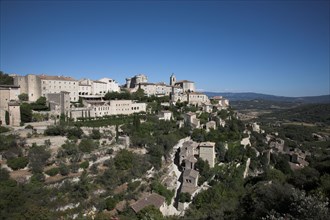 Provence477 Provence, Luberon, village de Gordes, été