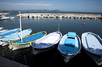 Provence771 La Ciotat, la baie, port et barques anciennes