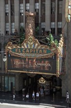 El Capitan Theater, Hollywood Boulevard, Walk of Fame (Disney)
