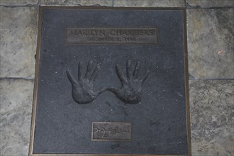 Sunset Boulevard, célébrités du film : Marilyn Chambers (mains)