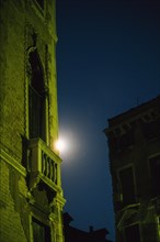 Palazzo Pisani, balcon sous la lune