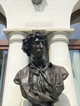 Buste de Charles Garnier, à Bordighera