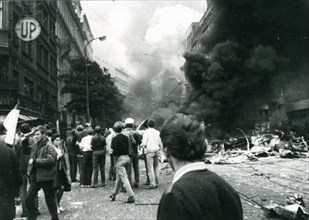 Printemps de Prague : explosion dans les rues de Prague, août 1968