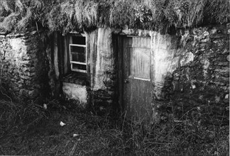 Maison irlandaise abandonnée