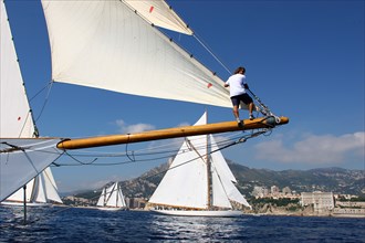L'avant d'un voilier lors de la Monaco Classic Week