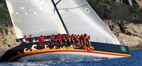 Maxi-yacht Black Dragon lors de la Giraglia Rolex Cup 2005