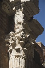 Close up of Corinthian column.