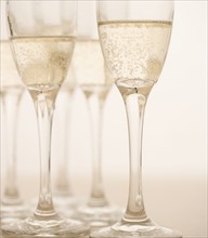 Closeup of glasses of champagne. Date : 2006