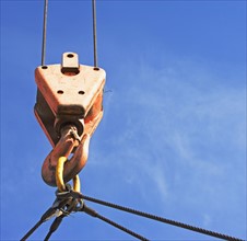 Close up of crane hook. Date : 2007