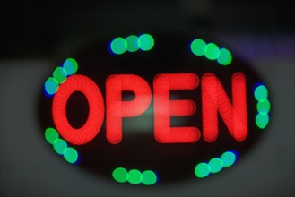 open sign. Date : 2007