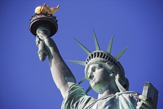 Low angle view of the Statue of Liberty. Date : 2007