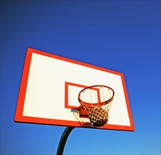 Basketball in hoop. Date : 2007