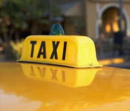 Close up of taxi cab light. Date : 2007