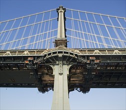 Low angle view of suspension bridge, New York, United States. Date : 2008