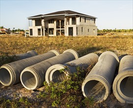 home construction, sewer pipes. Date : 2008